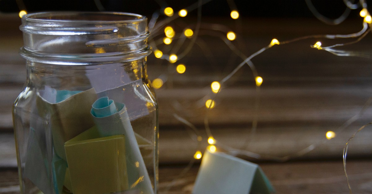 jar of notes with fairy lights, thankfulness notes