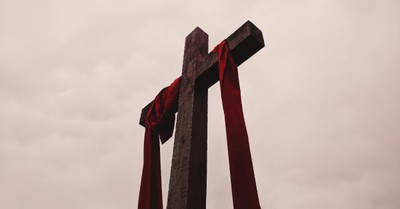 20 Short Prayers to Prepare Your Heart for Easter